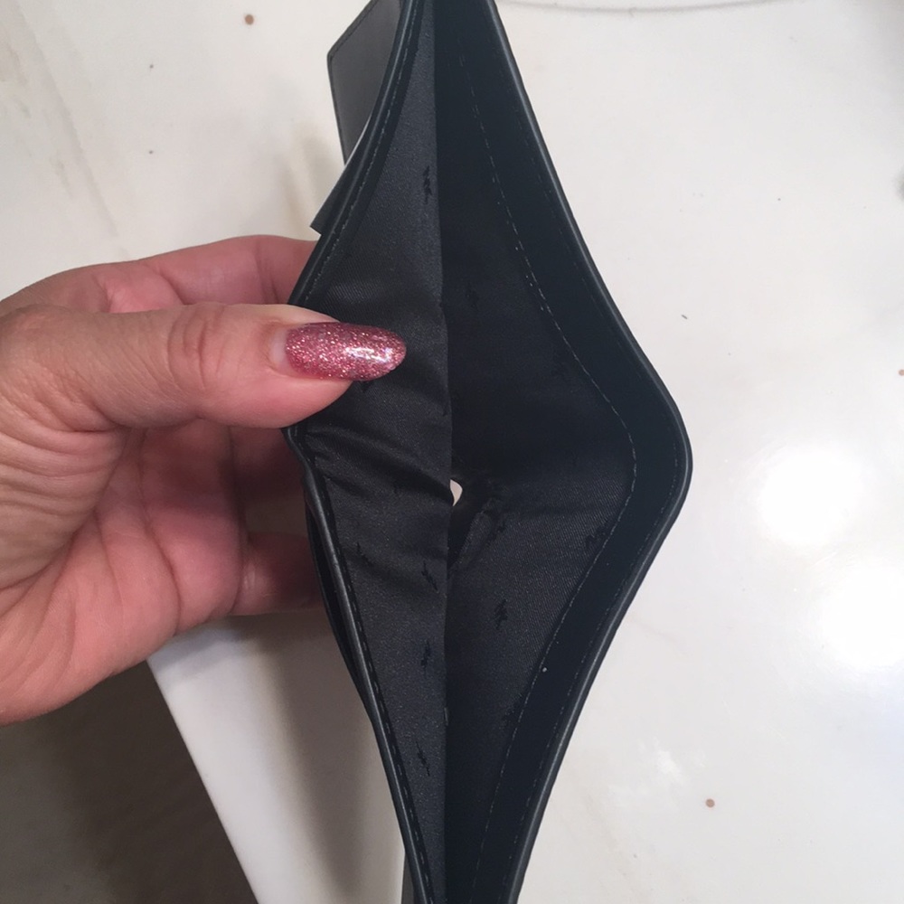Michael Kors Wallet bill fold - Picture 7 of 8